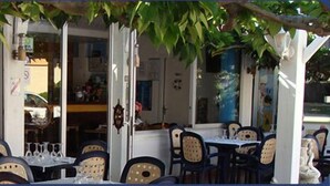 Unclassified image, 2 of 43, button - Hôtel de la mer (Le Barcares)