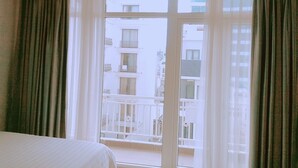 豪華客房, 海景 | 迷你吧、客房內保險箱、免費無線上網