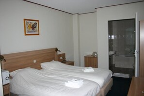 Standard Twin Room, 2 Single Beds - Hotel De Lange Jammer (Lelystad)