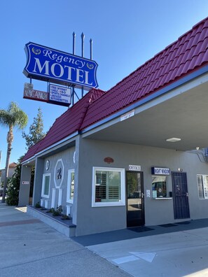 Front of property - Regency Motel of Brea (Brea)