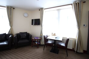 Studio Apartment | Living area