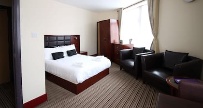 William's Hillsborough Apartments