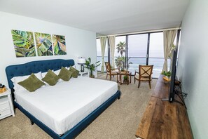 Lägenhet Panoramic - 2 sovrum - icke-rökare - havsutsikt | 1 sovrum, individuell inredning, unika möbler och strykjärn/strykbräda