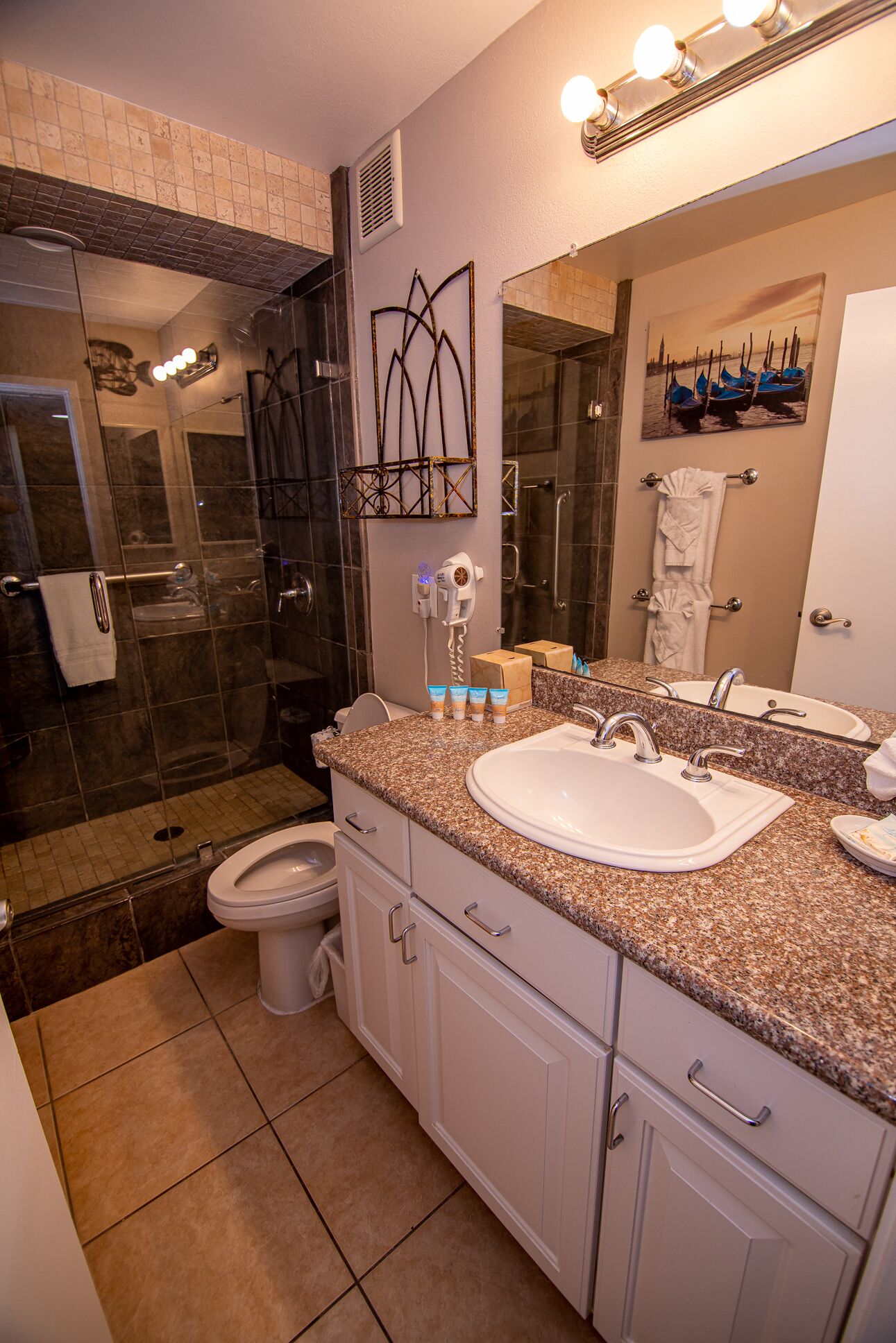 Photo - Capri Beach Accommodations at Capri By The Sea