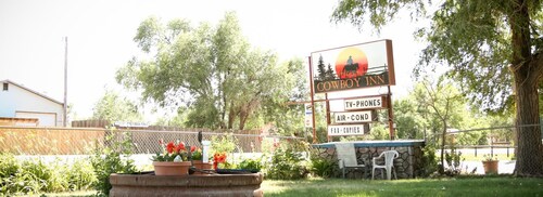 Cowboy Inn