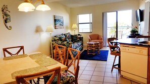 高級公寓客房, 1 間臥室, 海景 | 1 間臥室、熨斗/熨衣板、免費無線上網