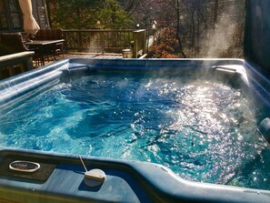 極品獨棟房屋, 2 間臥室, 2 間浴室, 山間 | 室外 Spa 池