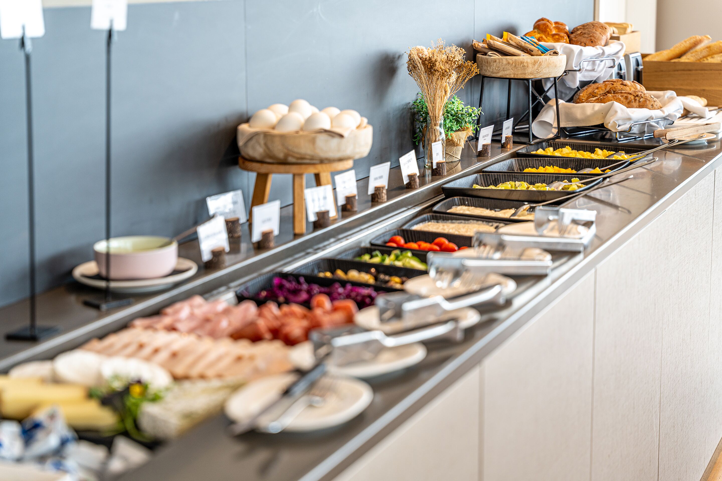 Esmorzar diari d'estil bufet (24 CHF per persona) 