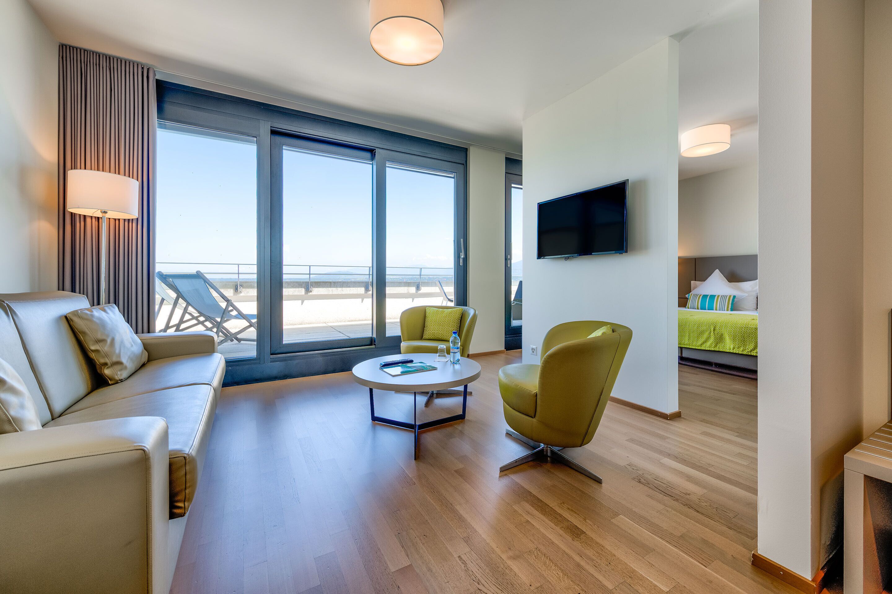 junior double or twin room | 2 bedrooms, in-room safe, desk, blackout curtains