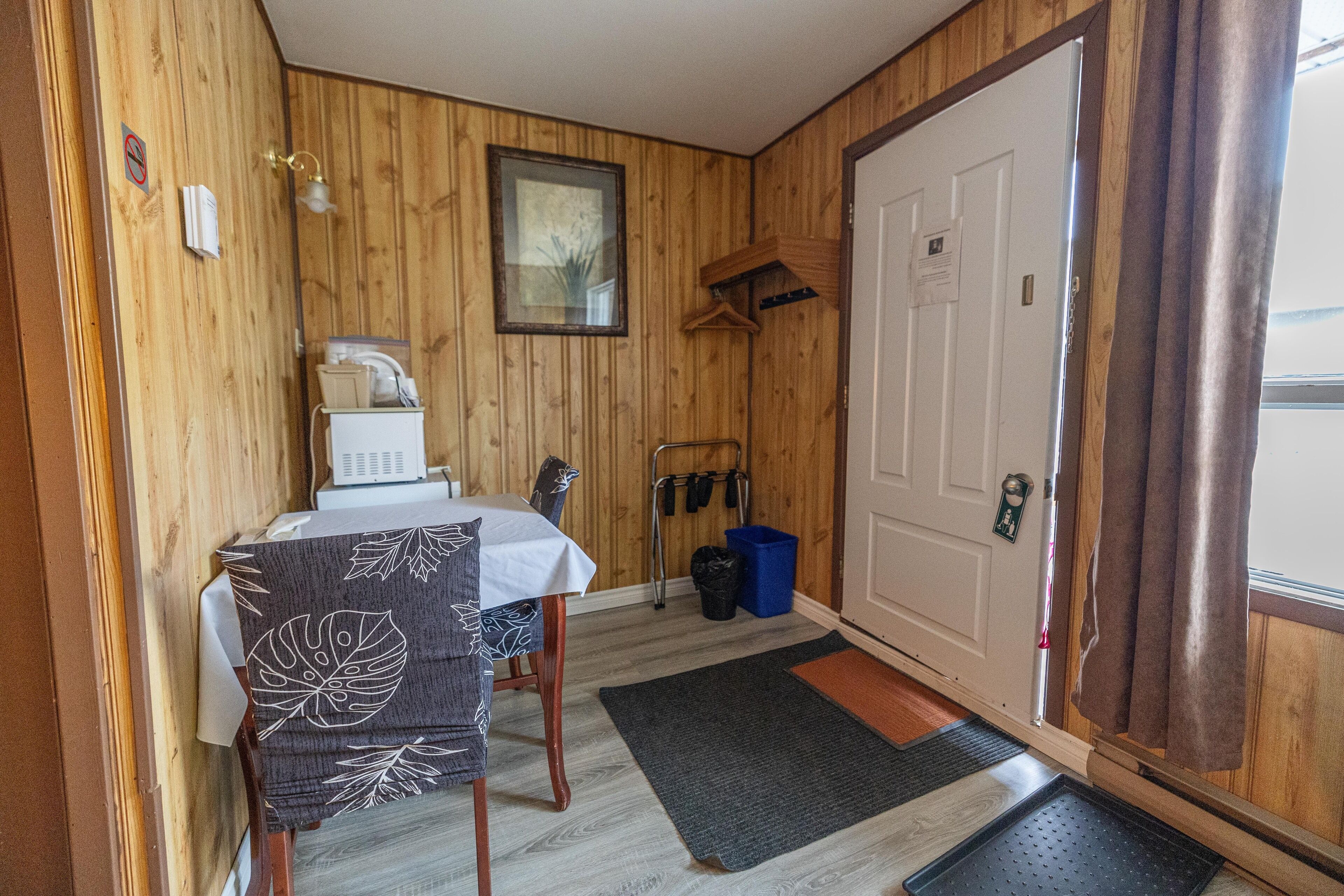 標準客房, 1 張標準雙人床 | 迷你吧、遮光布/窗簾、免費無線上網、床單