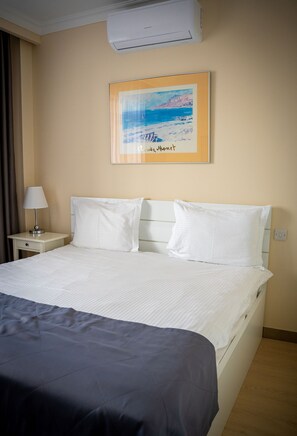 Standard Double Room | Minibar, in-room safe, desk, soundproofing - Chagala Hotel Bautino (Fort Shevchenko)