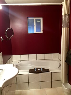 小屋, 3 间卧室, 厨房 | 浴室 | 淋浴/盆浴组合、免费洗浴用品、吹风机、毛巾