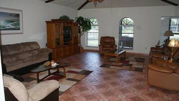 Signature House, 4 Bedrooms, Private Pool, Canal View | Living room | Flat-screen TV, DVD player
