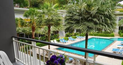 Gypsy Sea View Resort