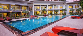 Gypsy Sea View Resort