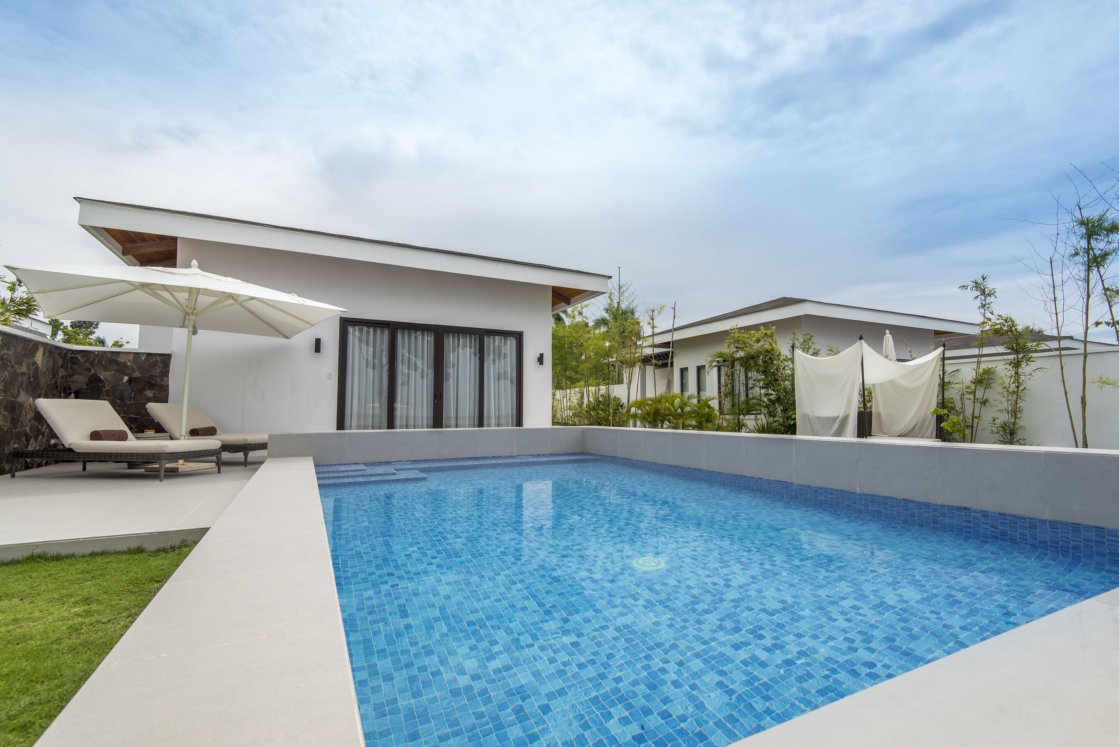 Beach Pool Villa | 1 bedroom, premium bedding, down comforters, minibar