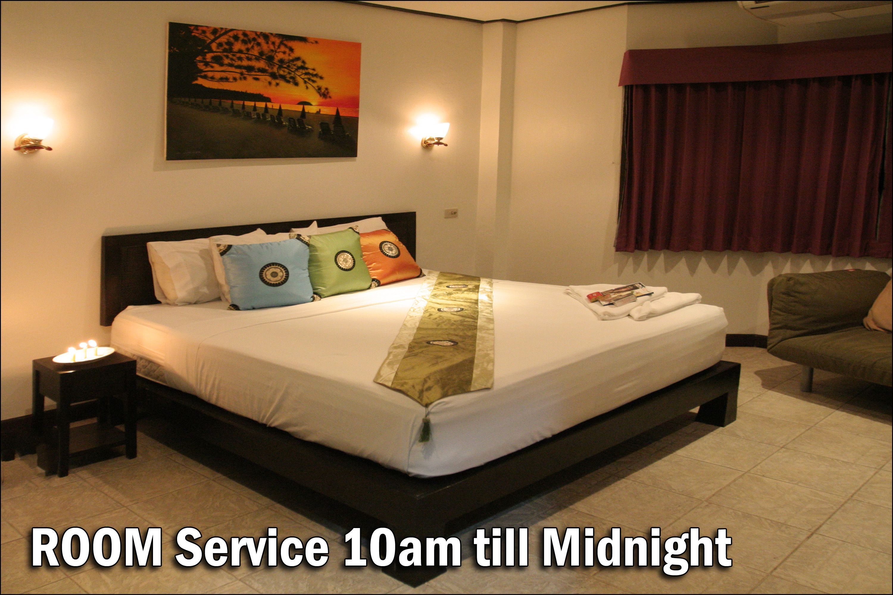 superior room, 1 king bed | in-room safe, desk, laptop workspace, blackout curtains