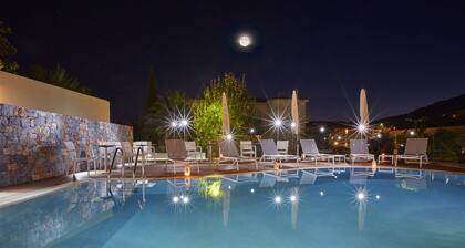 Mystery Skiathos Luxury Residence