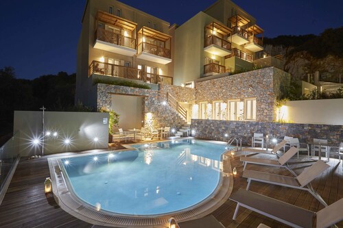 Mystery Skiathos Luxury Residence