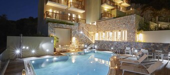 Mystery Skiathos Luxury Residence