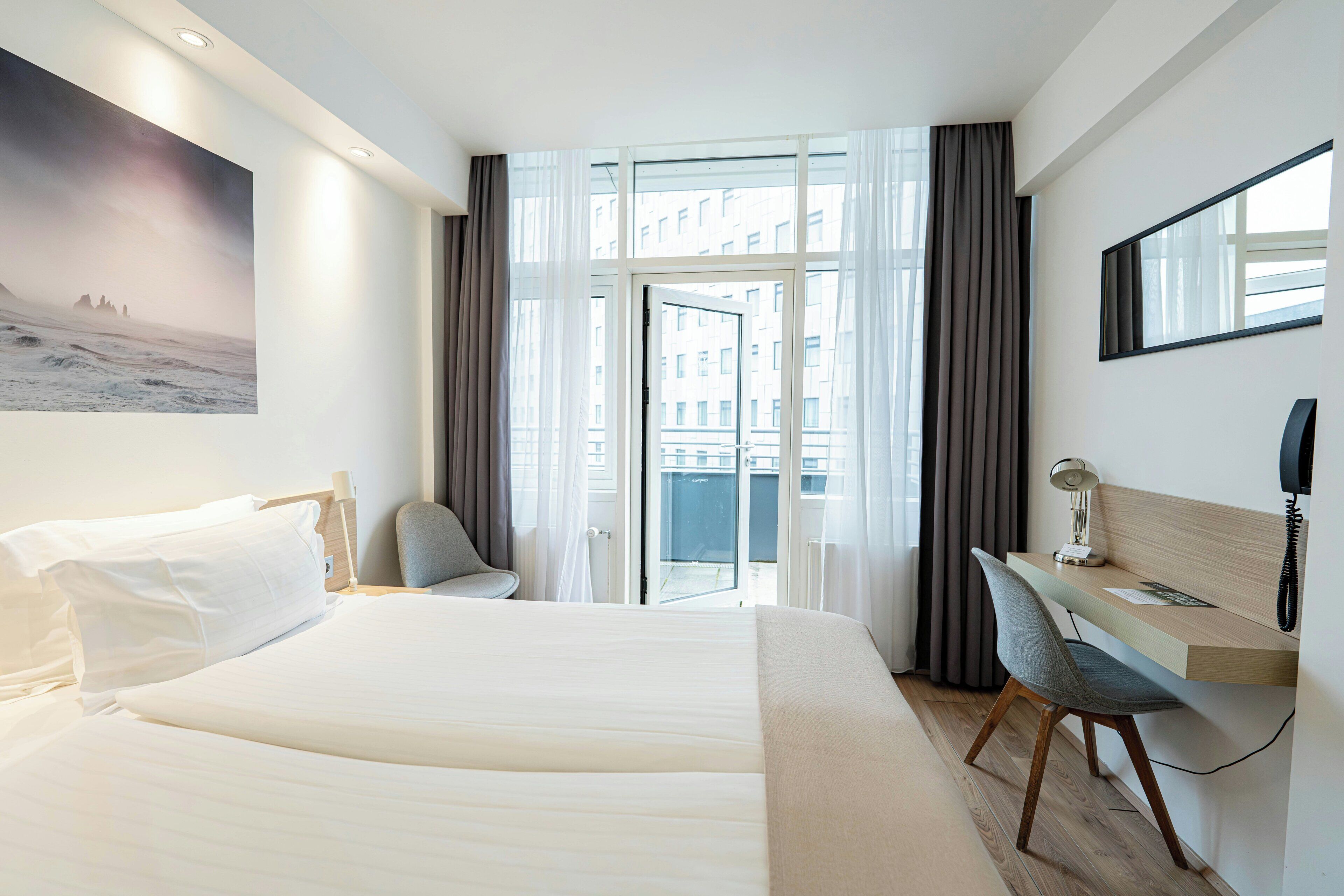 Habitación estándar con 1 cama doble o 2 individuales, balcón | Vistas desde la habitación