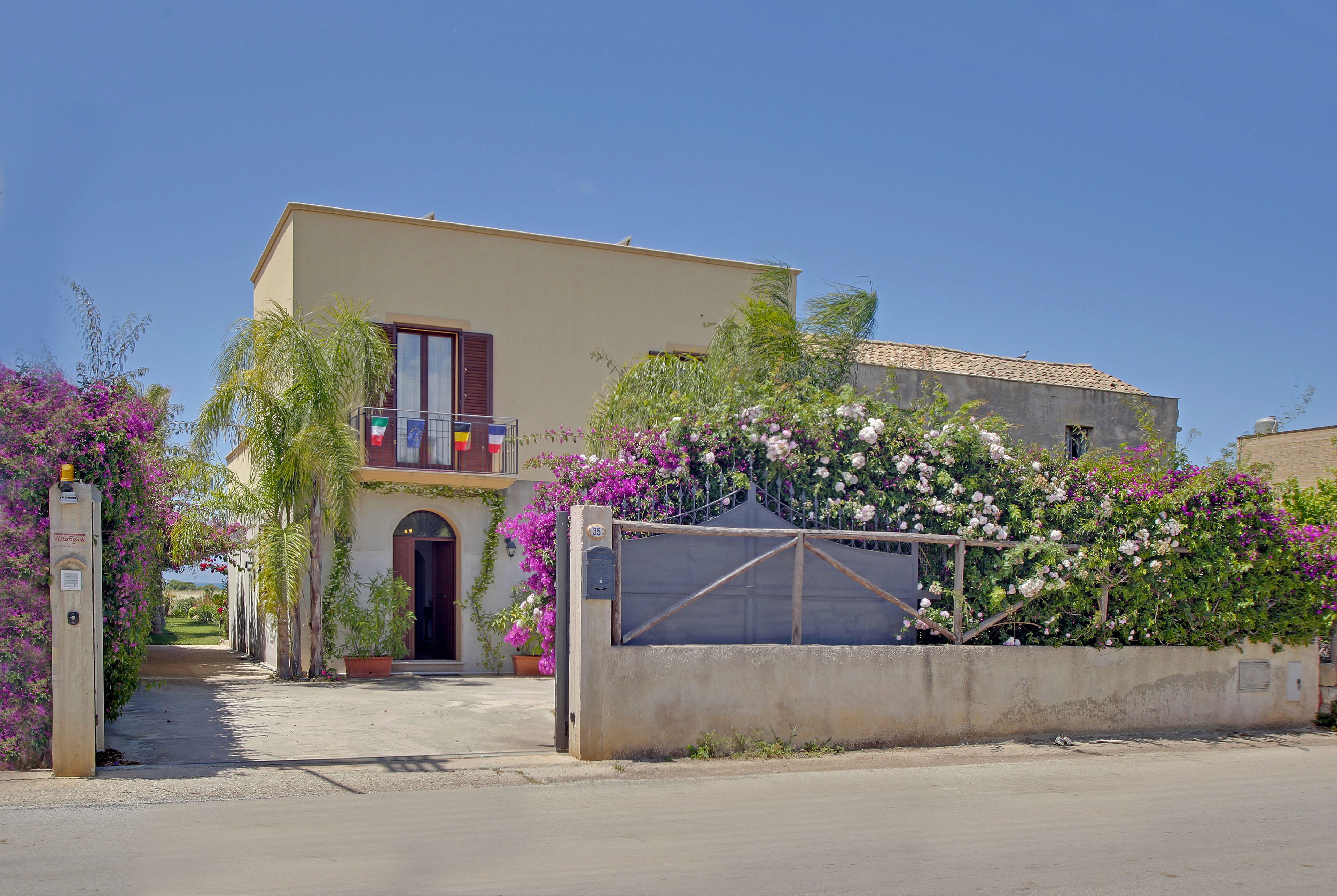 Photo - - Vista Egadi -