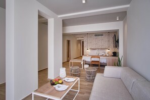 Junior Suite, Private Pool (Double) | In-room safe, desk, free WiFi, bed sheets - Utopia Blu (Kos)