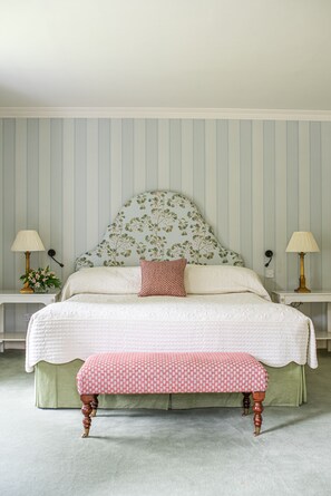 In-room safe, desk, free WiFi, bed sheets - Ballymaloe House Hotel (Cloyne)