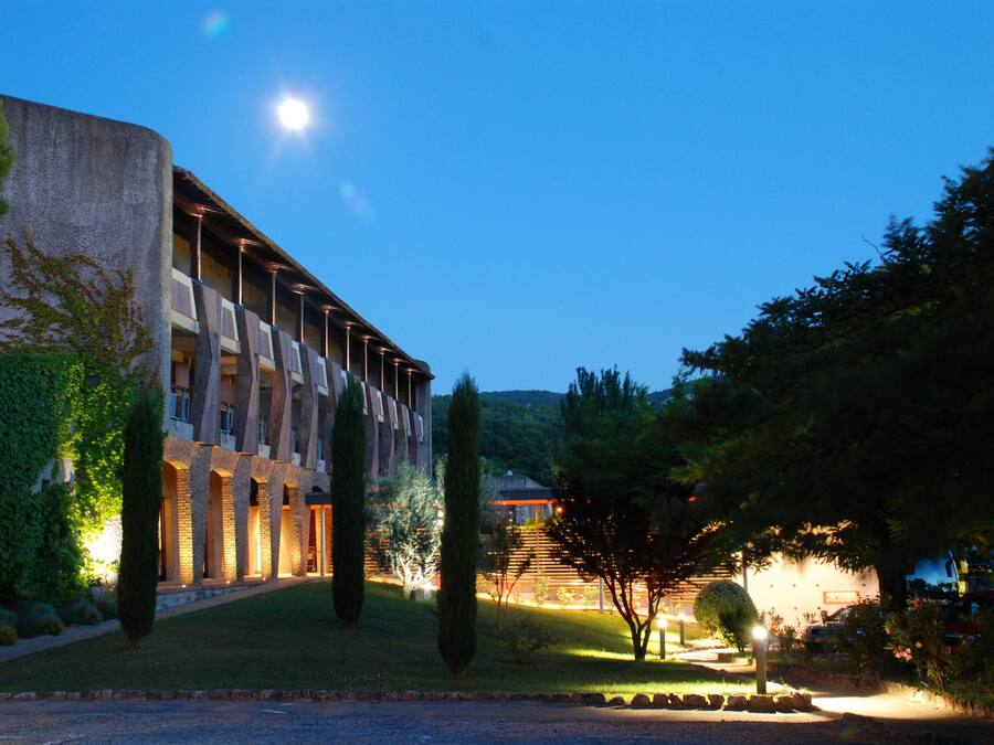 Front of property – evening/night