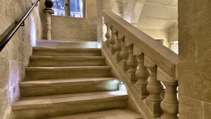 Staircase - Palazzo Prince D'orange (VALLETTA)