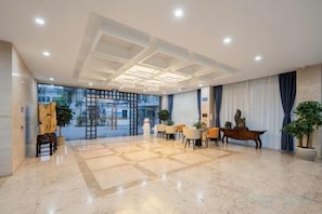 Unclassified image, 2 of 28, button - Kaiyue Business Hotel（Ninefang City Shop,Northmen Road ） (KUNSHAN)