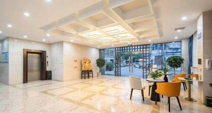 Kaiyue Business Hotel(Ninefang City Shop,Northmen Road )