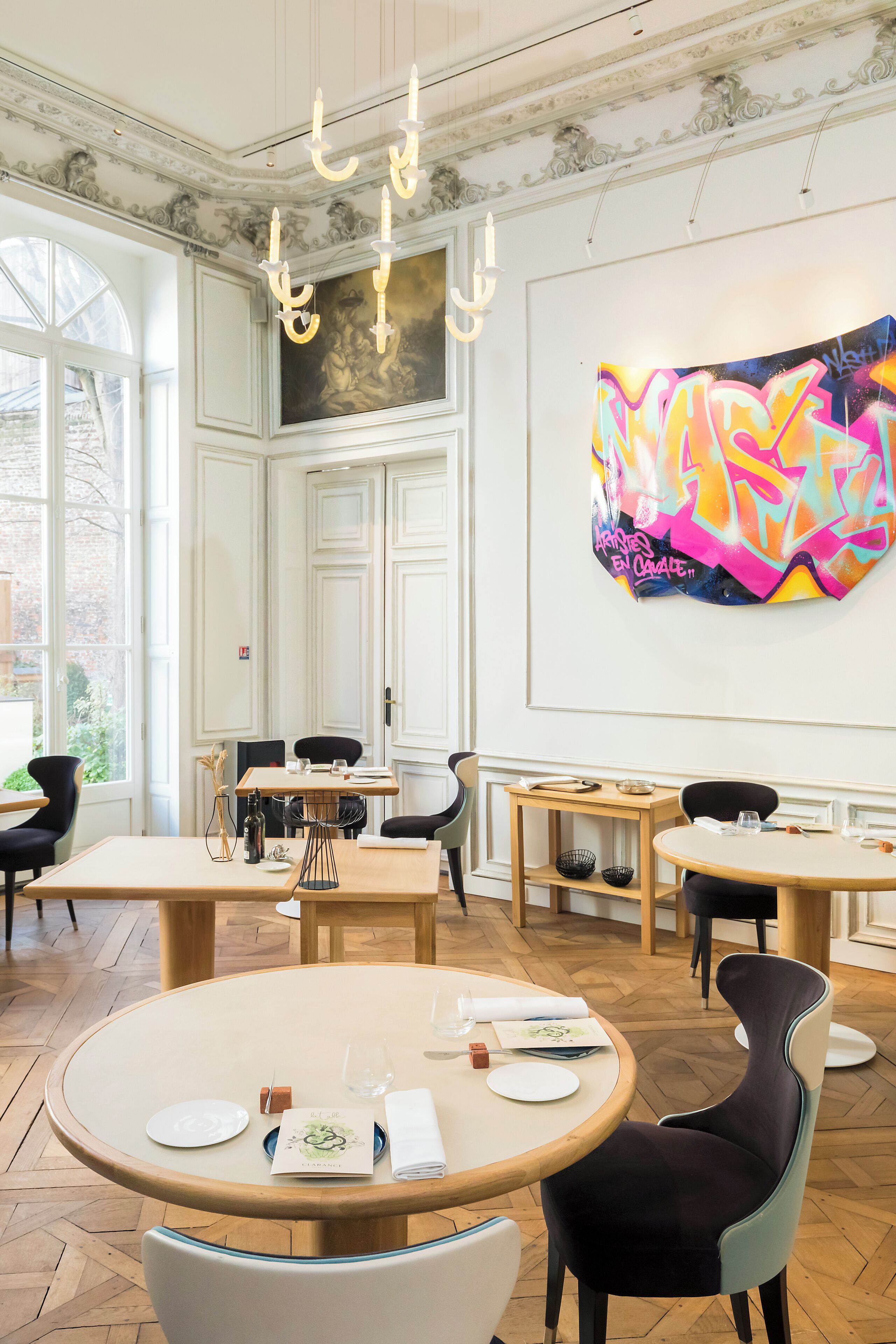 lunch and dinner served, local cuisine