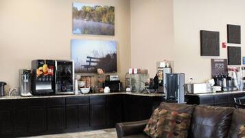 Tägliches inbegriffenes Frühstück zur Selbstbedienung