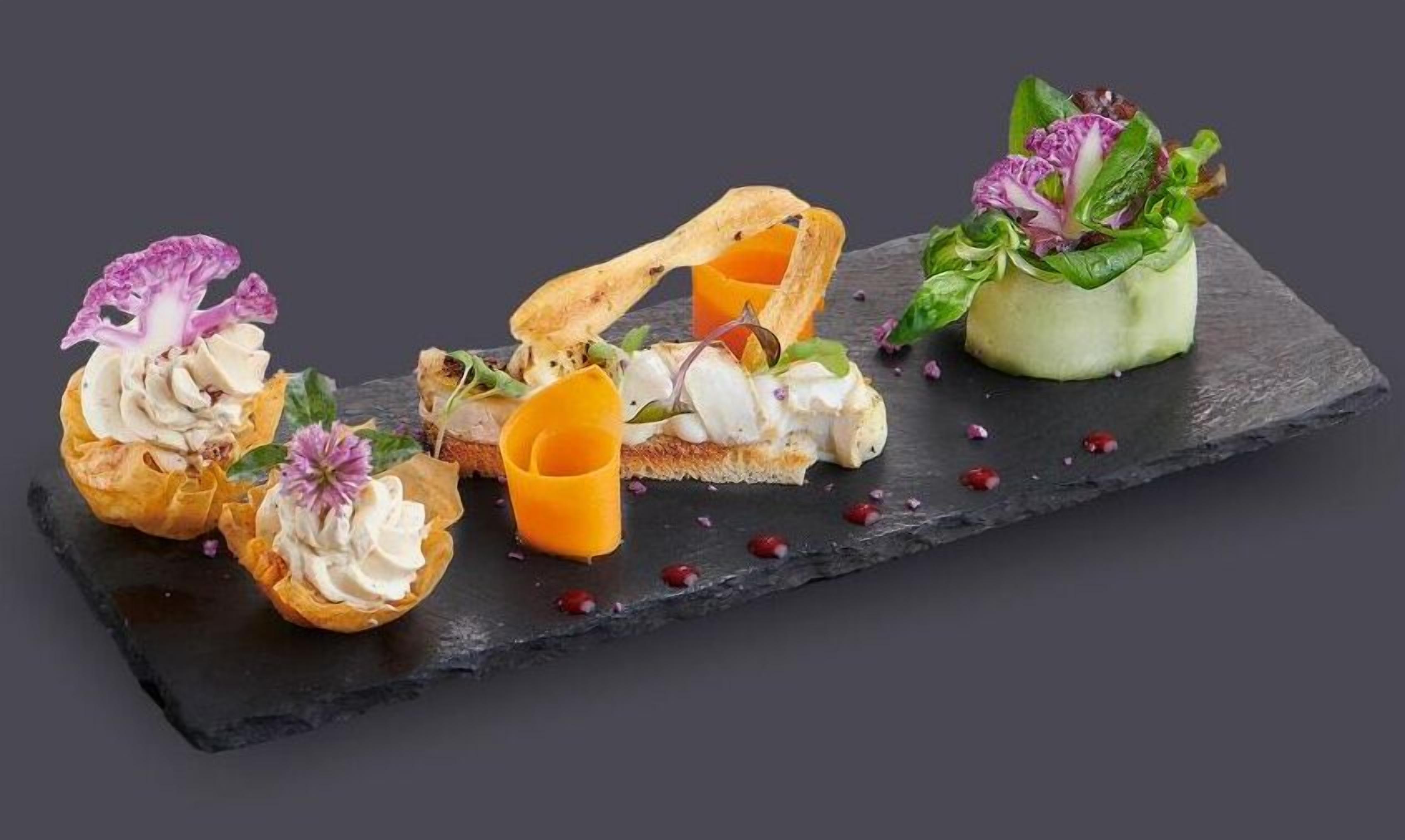 Photo - Le Leman Hotel