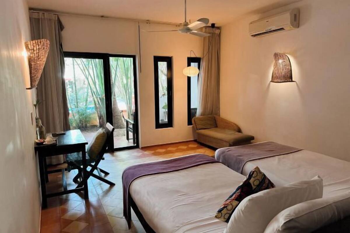 1 bedroom, in-room safe, individually decorated, individually furnished