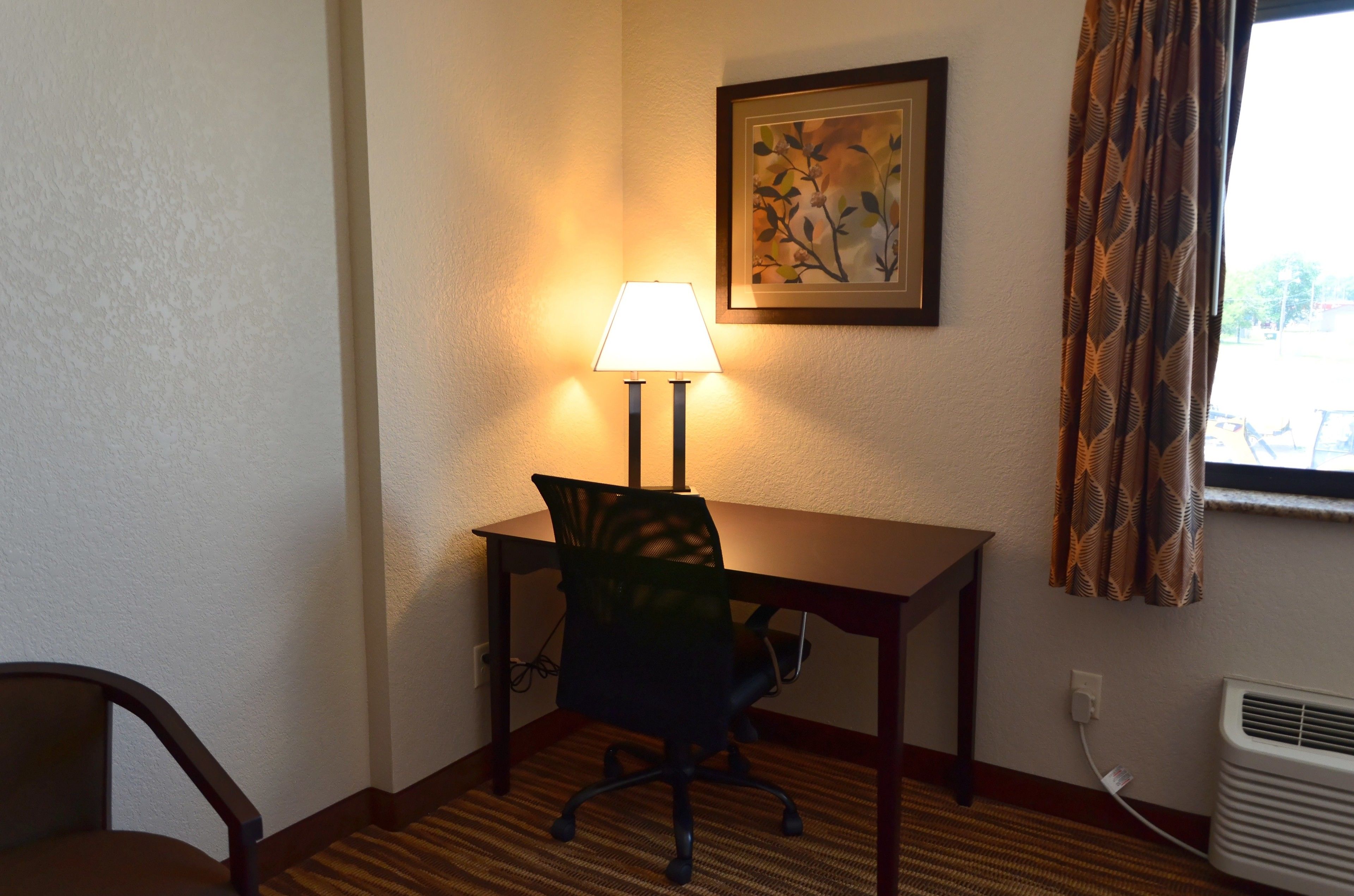 studio, 1 king bed, non smoking | premium bedding, down duvets, pillow-top beds, in-room safe