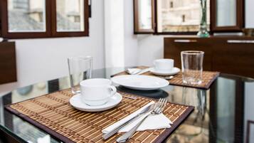 Studio (C/ San Jeronimo 2) | Premium bedding, down duvets, Select Comfort beds