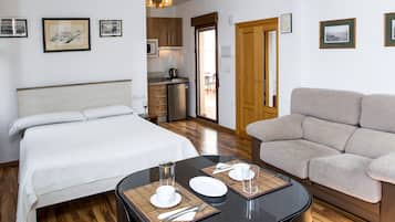 Estudio (C/ San Jeronimo 2) | Ropa de cama de alta calidad y edredones de plumas