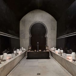 Couples treatment rooms, sauna, hot tub, steam room, Turkish bath