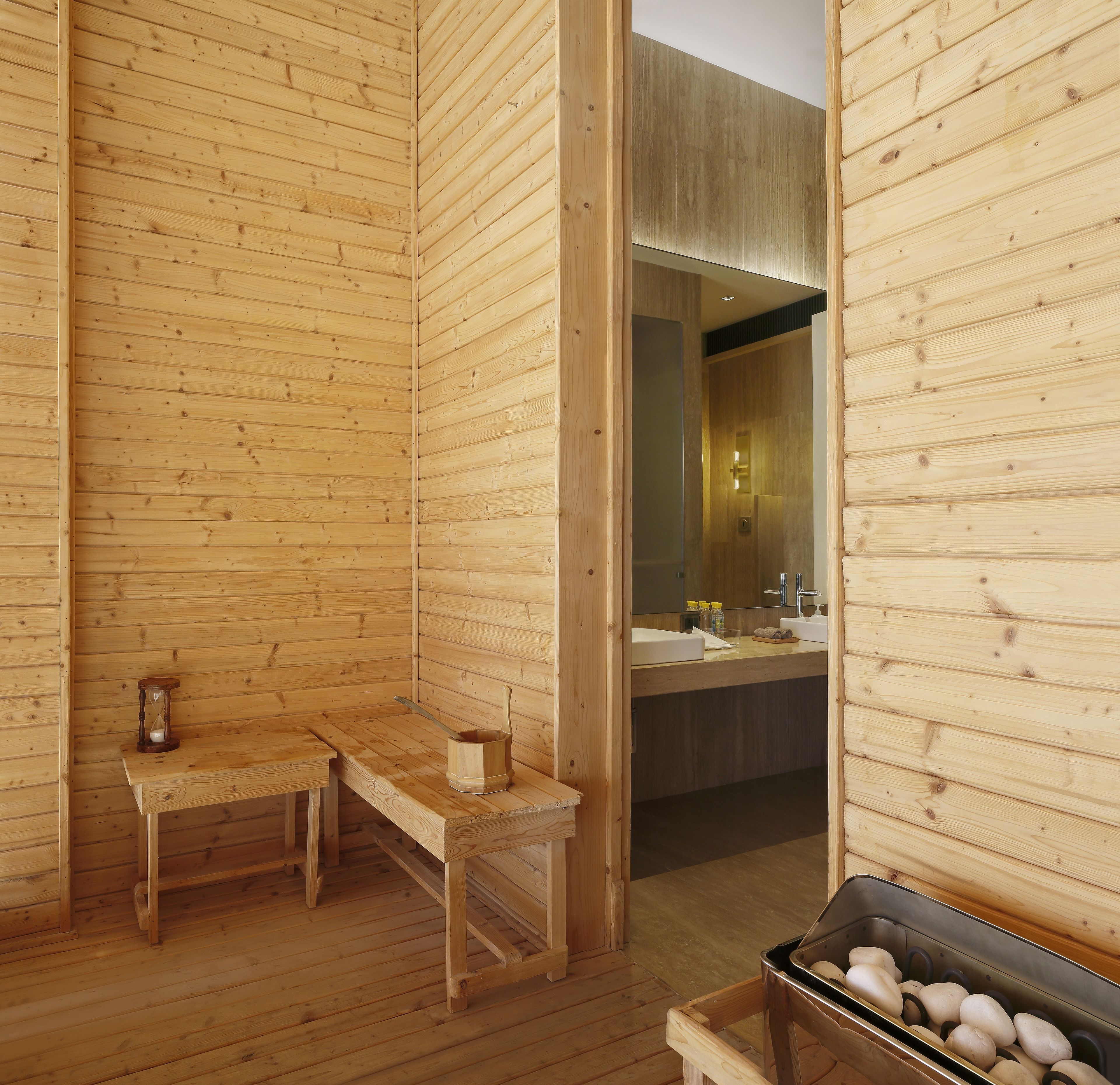 couples treatment room(s), sauna, steam room, body treatments