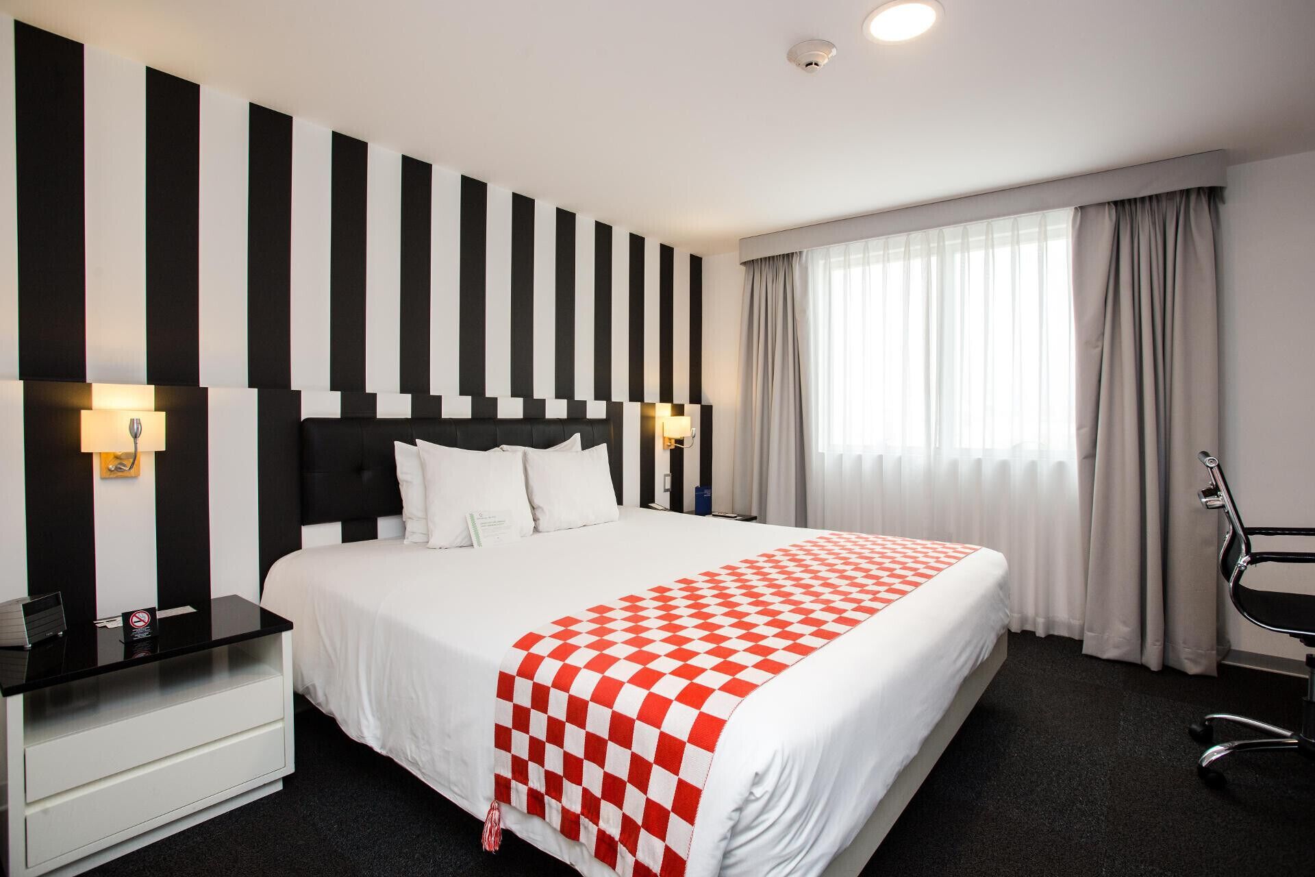 Premium bedding, minibar, in-room safe, desk