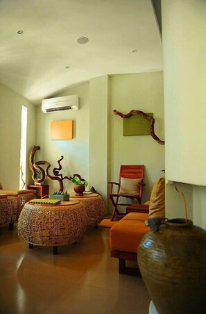 Couples treatment room(s), body treatments, aromatherapy - Reasey Boutique Villa (Siem Reap)