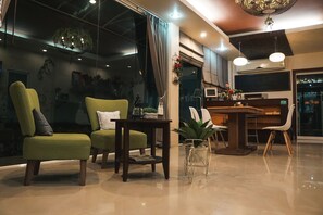 Zona de estar del vestíbulo