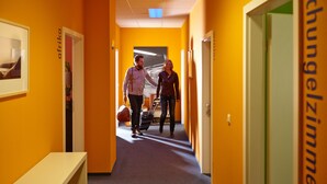 Interior entrance - LaLeLu Hostel (Dresden)