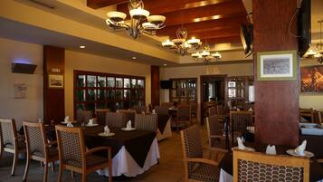 Frühstück, Mittagessen, Abendessen, internationale Küche