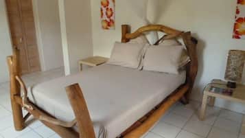 Deluxe-Studio | 1 Schlafzimmer, BĂŒgeleisen/BĂŒgelbrett, kostenlose Babybetten