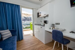 Skrivbord, gratis wi-fi och sängkläder