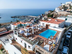 Outdoor pool, pool umbrellas, pool loungers - IG Nachosol Premium Apartments by Servatur - Adults Only (Mogan)