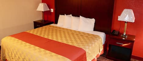 Escritorio, wifi gratis y ropa de cama
